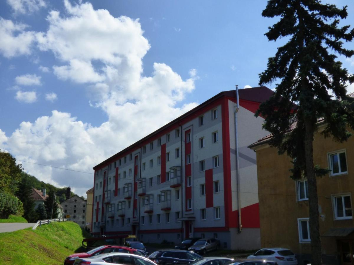 Apartman Dolinky Vyhne Exteriör bild